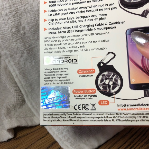 ArmorAll micro USB keychain battery bank with carabiner pocket sized power bank - Picture 4 of 7